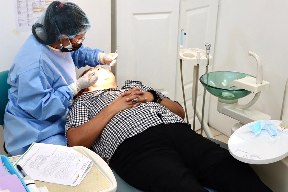 Reaperturan servicio de odontología en el Macro Distrito Municipal de Salud Las Palmas de San Pedro Sula