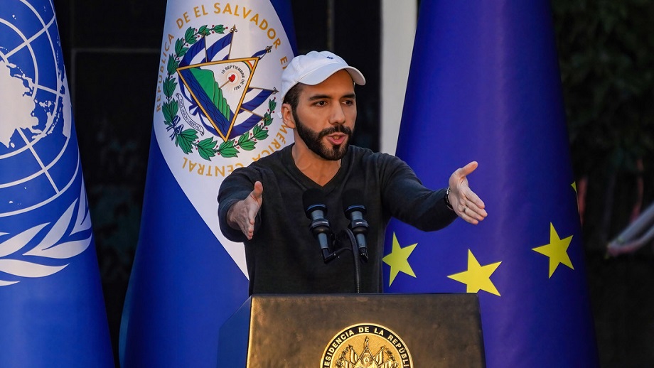 Bukele critica a medios internacionales que auguraron la quiebra de El Salvador por su apuesta al bitcóin