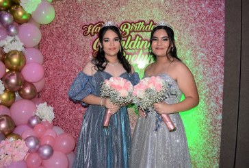 Doble celebración de XV años para Geraldina y Evelyn Regalado