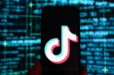 Una mujer se viraliza en TikTok al hacer “recuerditos” para su funeral sin ni siquiera estar enferma