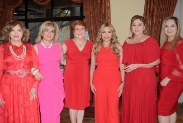 Damas del Club Internacional de Mujeres celebran Té de la Amistad