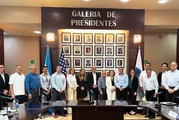 Delegación de Gobierno de los Estados Unidos se reúne con empresarios sampedranos