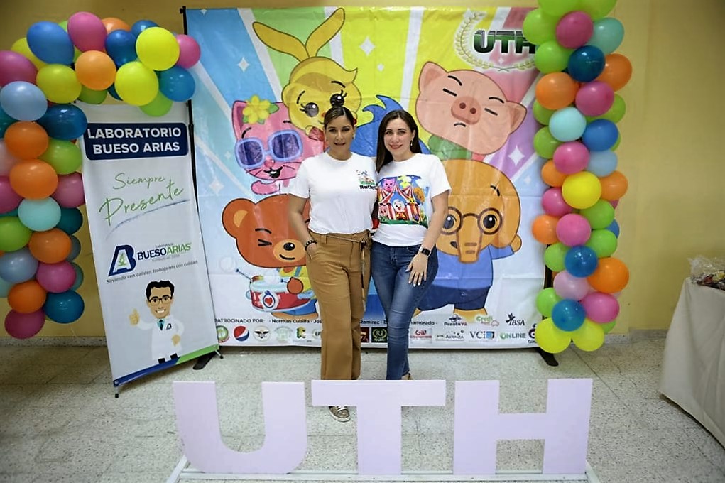 UTH festeja el mes del amor y la amistad llevando salud a la comunidad