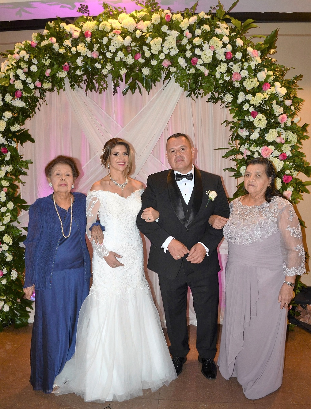 La boda de Geonany Leiva y Fernandina Zerón…¡de inspiración clásica!