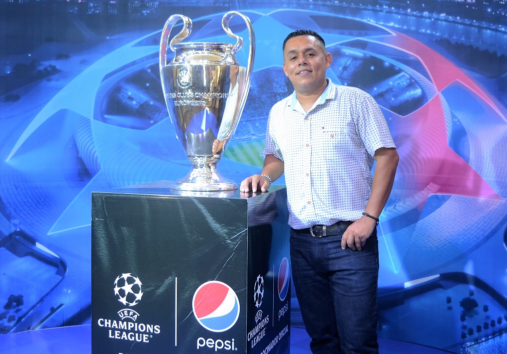 Plaza Pedregal albergó este martes la Copa Champions League en su vista a San Pedro Sula