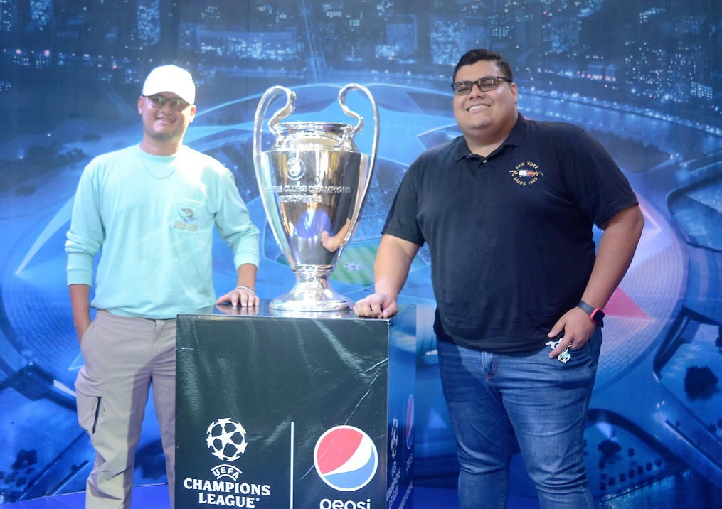 Plaza Pedregal albergó este martes la Copa Champions League en su vista a San Pedro Sula
