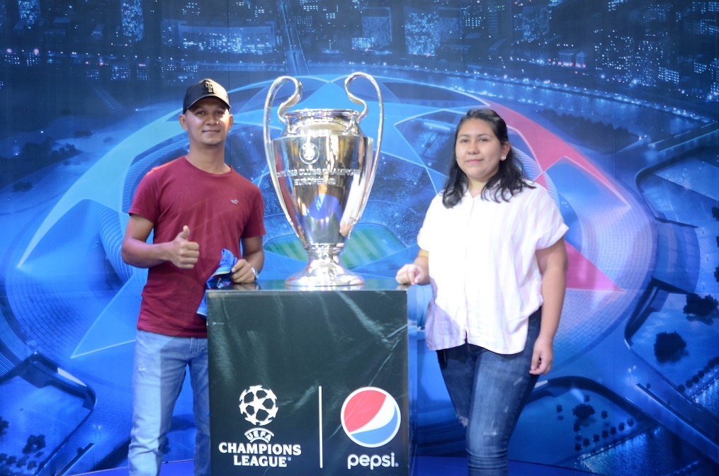 Plaza Pedregal albergó este martes la Copa Champions League en su vista a San Pedro Sula