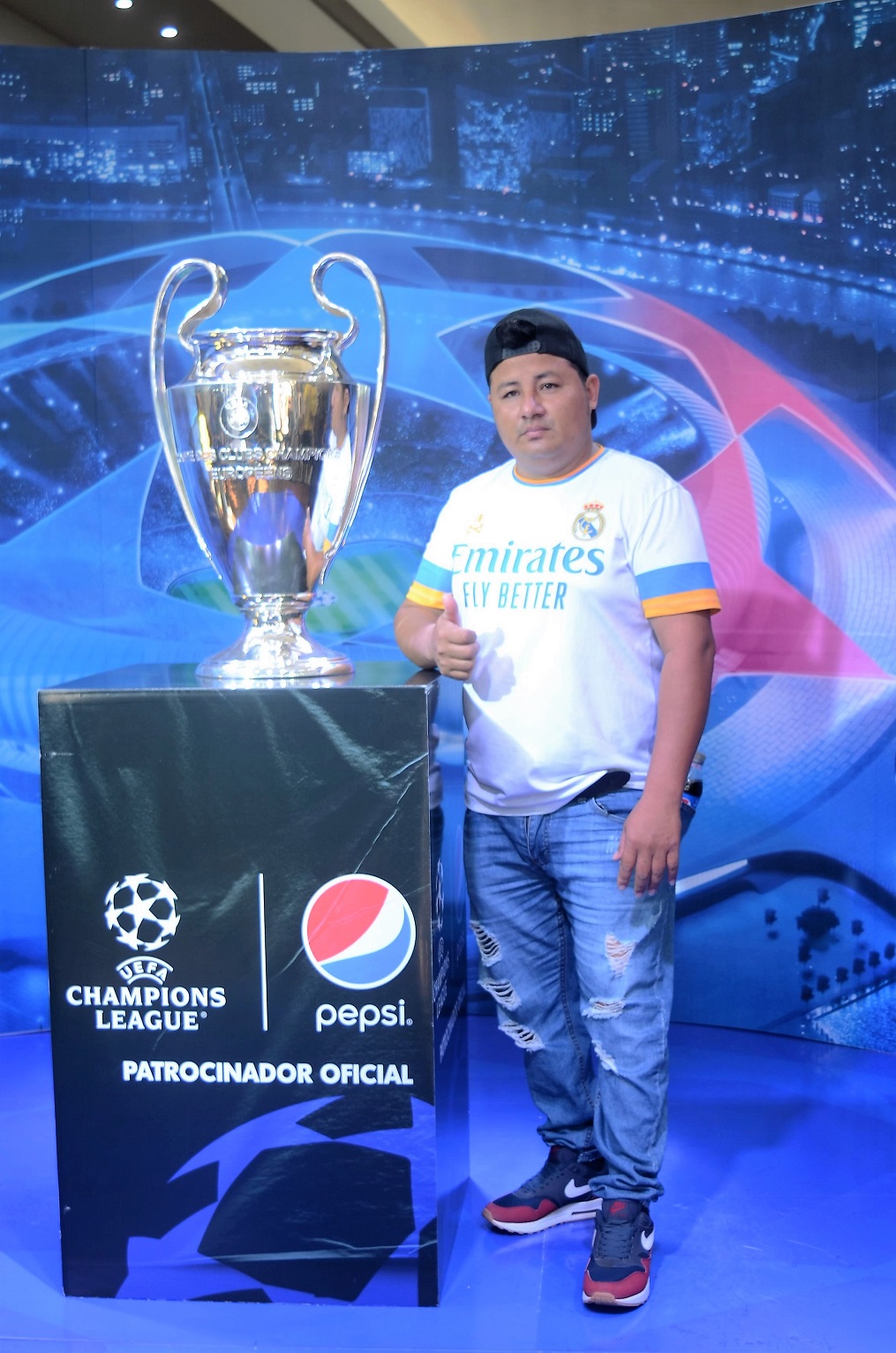 Plaza Pedregal albergó este martes la Copa Champions League en su vista a San Pedro Sula