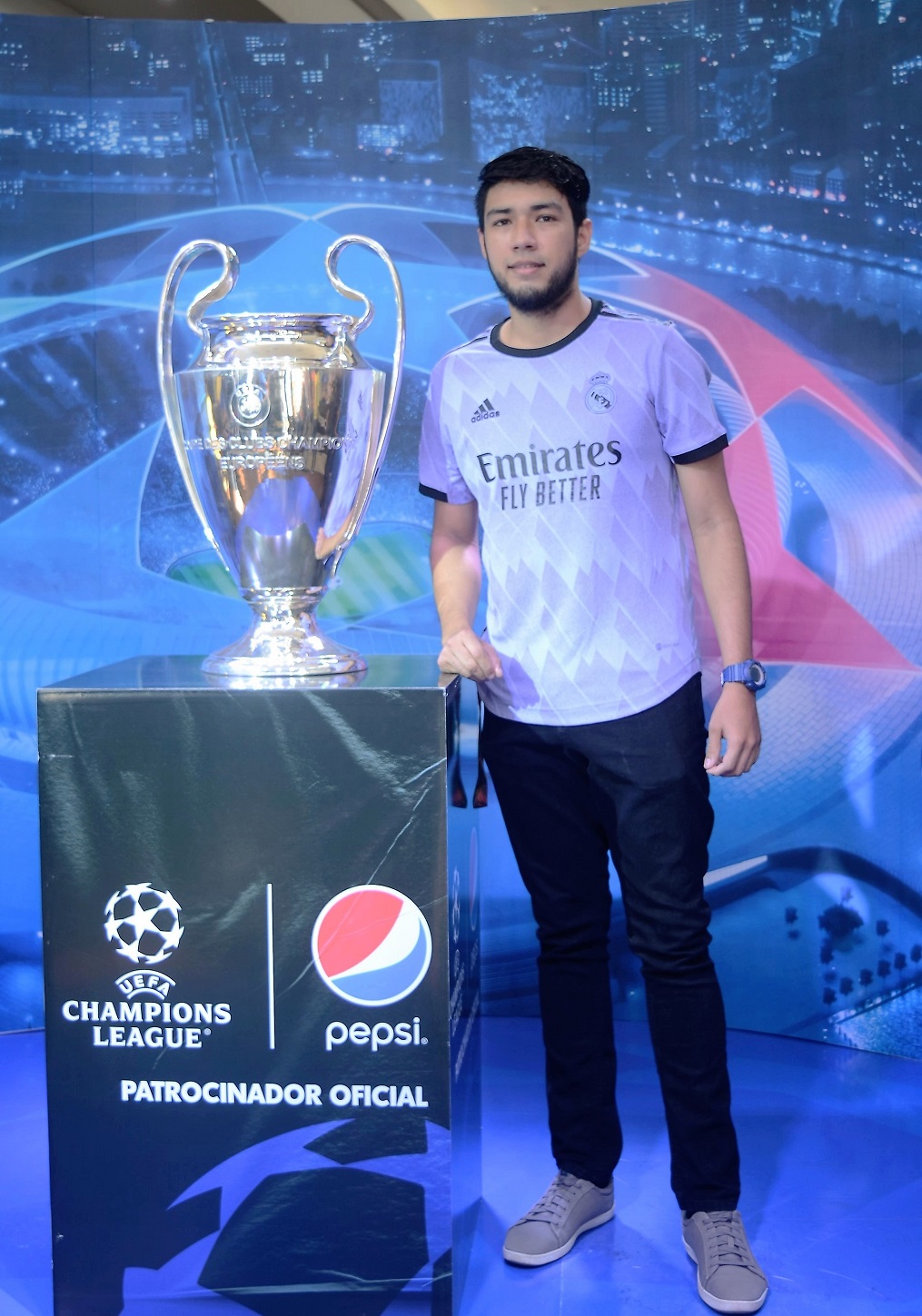 Plaza Pedregal albergó este martes la Copa Champions League en su vista a San Pedro Sula