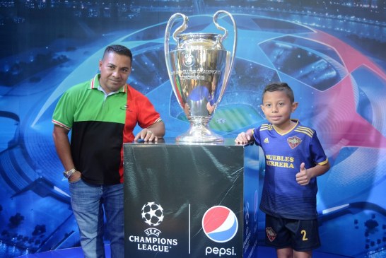 Plaza Pedregal albergó este martes la Copa Champions League en su vista a San Pedro Sula