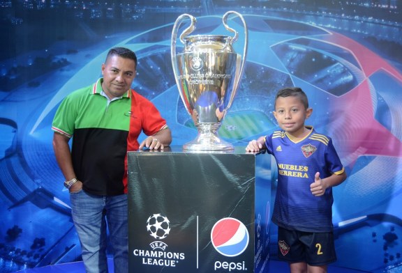 Plaza Pedregal albergó este martes la Copa Champions League en su vista a San Pedro Sula