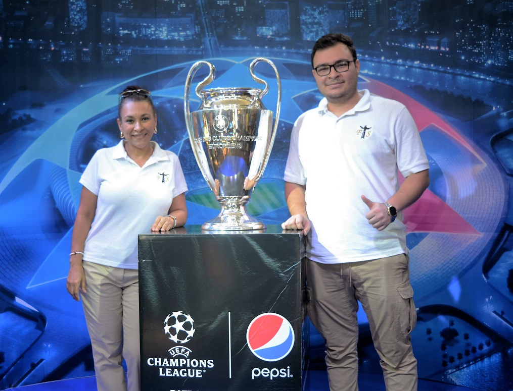 Plaza Pedregal albergó este martes la Copa Champions League en su vista a San Pedro Sula
