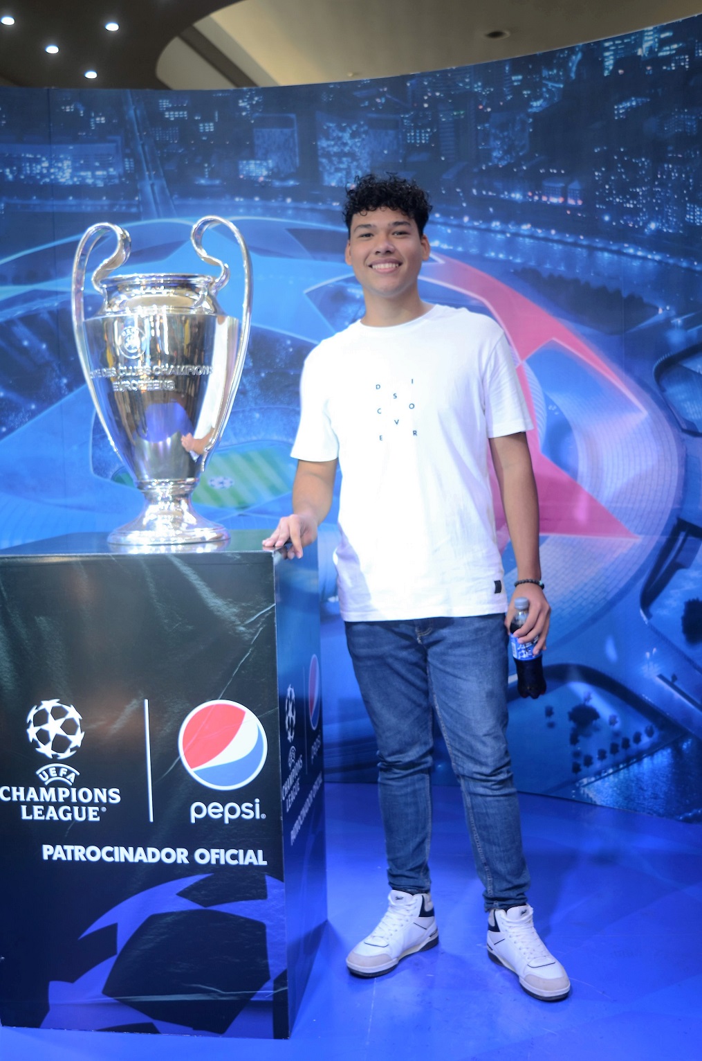 Plaza Pedregal albergó este martes la Copa Champions League en su vista a San Pedro Sula