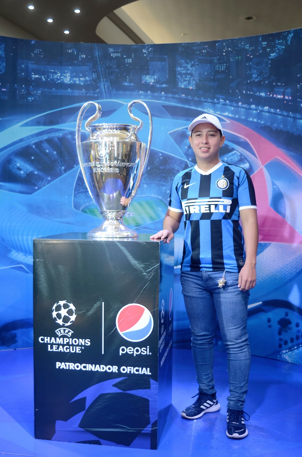 Plaza Pedregal albergó este martes la Copa Champions League en su vista a San Pedro Sula