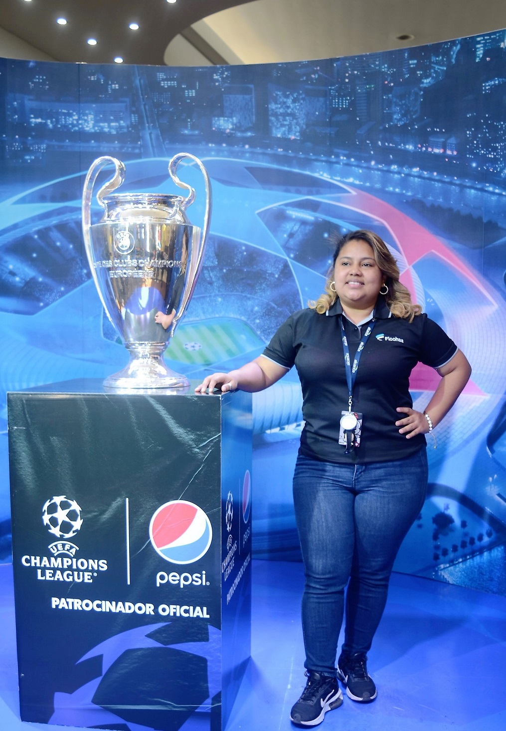 Plaza Pedregal albergó este martes la Copa Champions League en su vista a San Pedro Sula