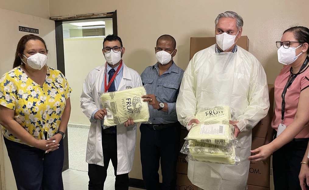 Fruit of The Loom repara equipo de angiografía en hospital Mario Catarino Rivas 