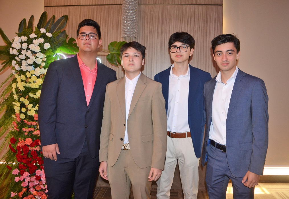 ¡Alegría Juvenil! Seniors breakfast 2023 de la Academia Americana