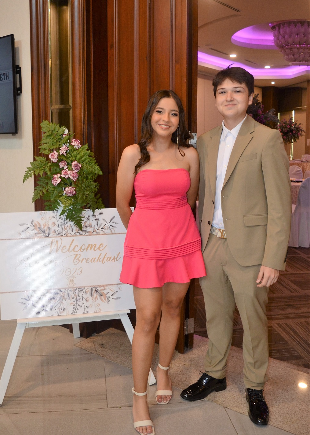 ¡Alegría Juvenil! Seniors breakfast 2023 de la Academia Americana