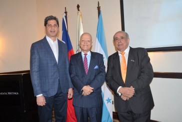 Embajador de Chile expone sobre las relaciones bilaterales con Honduras en reunión del Cuerpo Consular Sampedrano