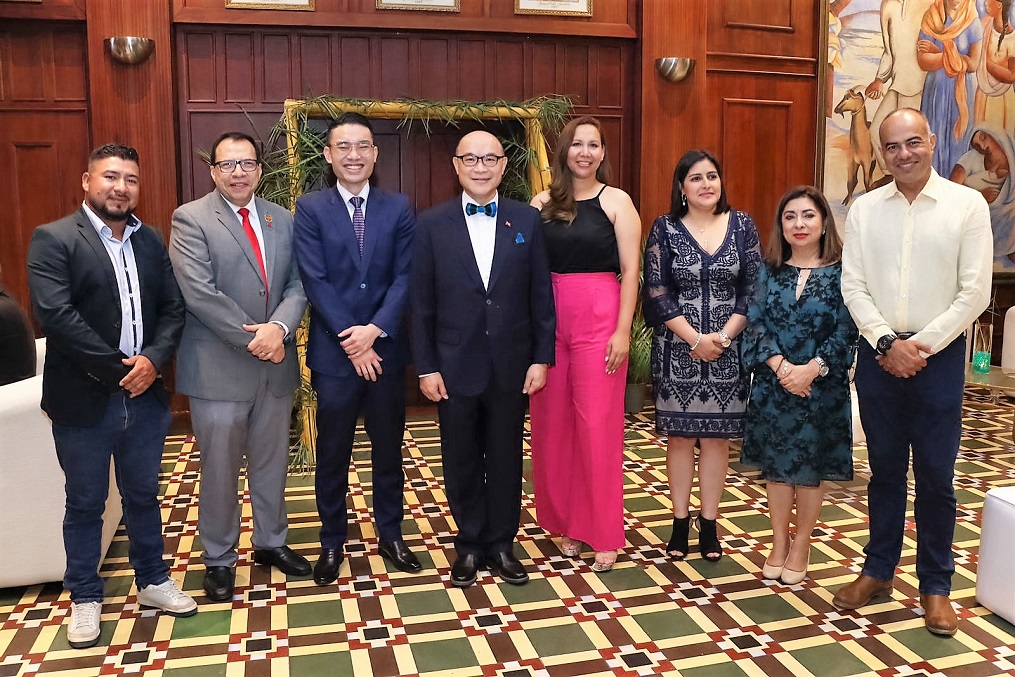 Alcaldía sampedrana ofrece homenaje de agradecimiento al Cuerpo Consular de la República de China (Taiwán)