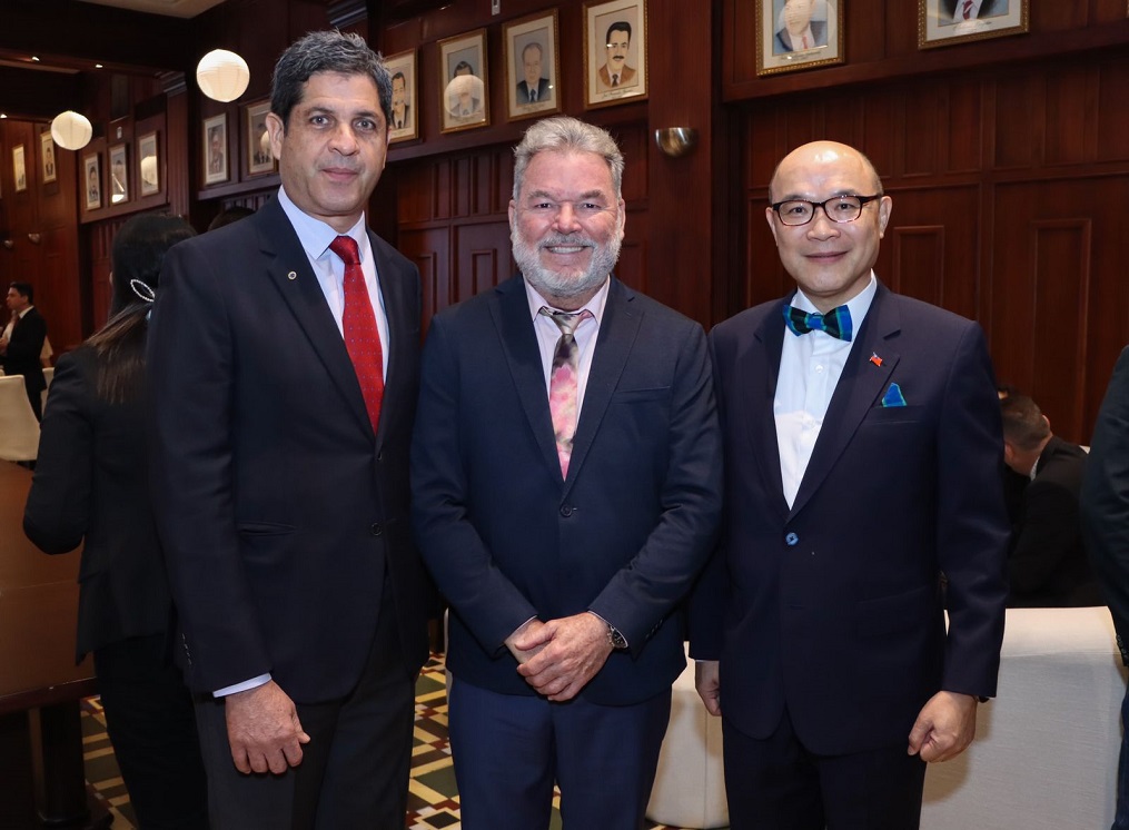 Alcaldía sampedrana ofrece homenaje de agradecimiento al Cuerpo Consular de la República de China (Taiwán)