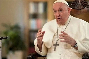Papa Francisco se dirige a las mujeres: “son generosas, pero hay algunas neuróticas”
