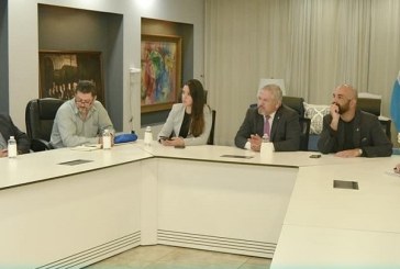 Cancillería se reúne con padres de estudiantes becados en Taiwán