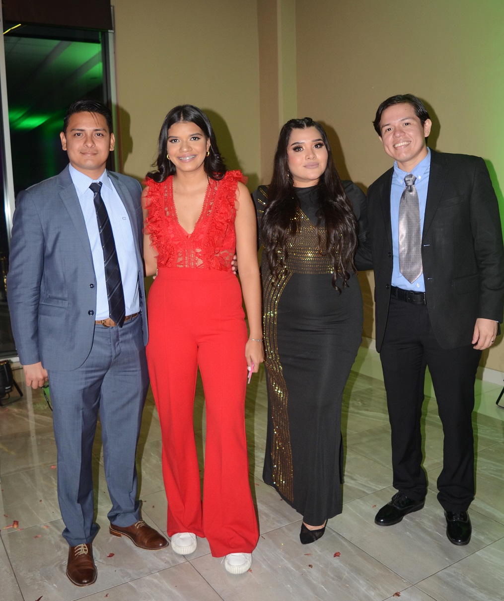 Erika Tatiana y Jorge Flavio se dieron el “si acepto” en una boda íntima y llena de encanto