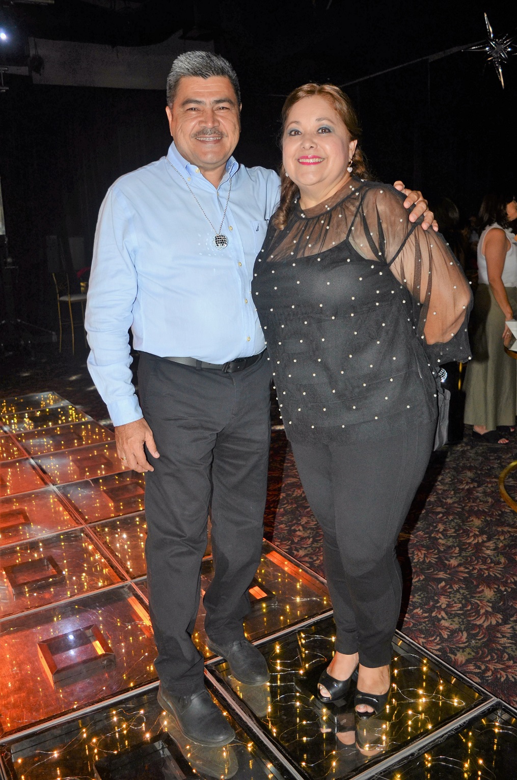Una noche de Disco Party en el cumpleaños de Karen de Brito
