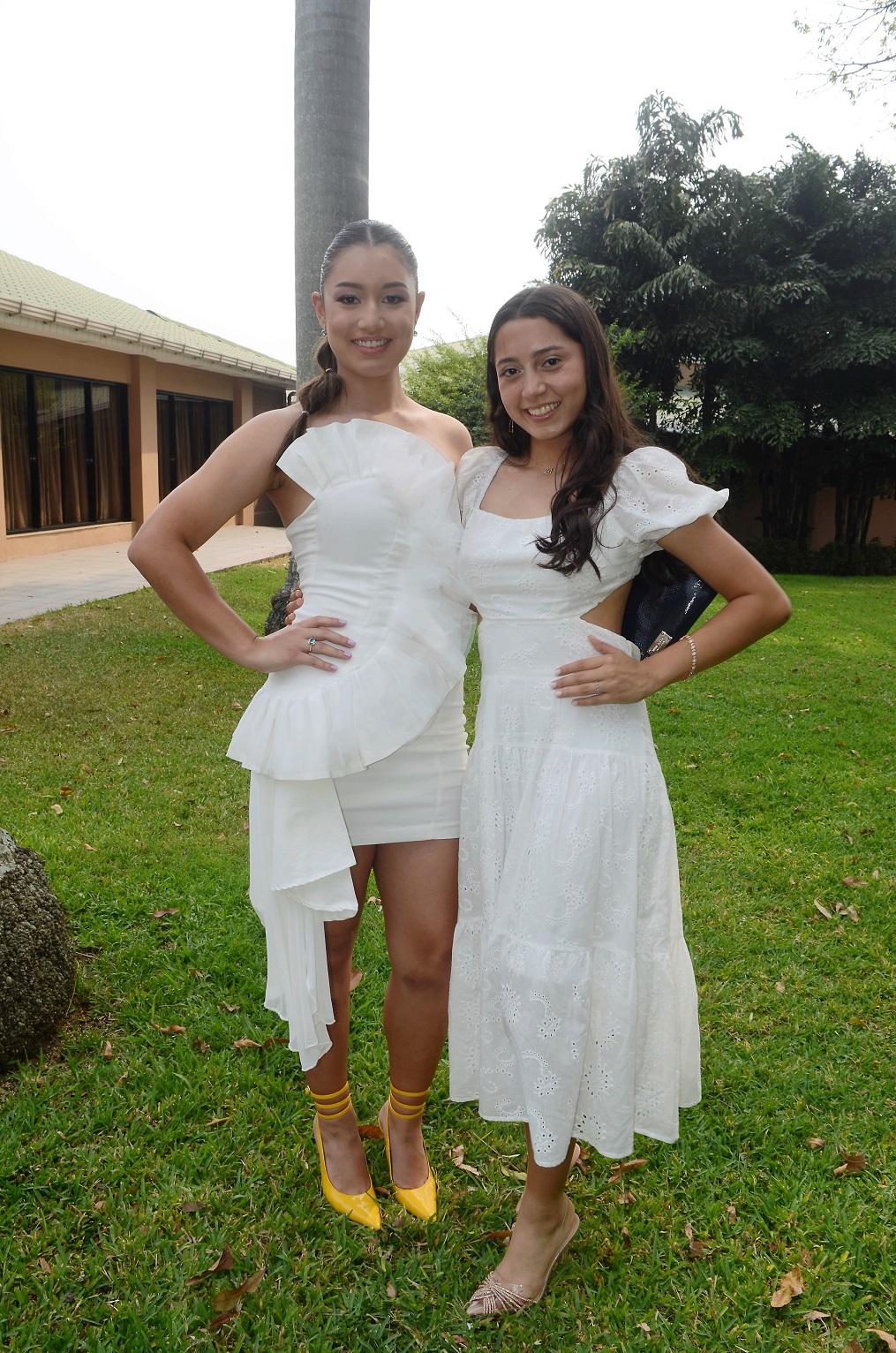 Juniors del Happy New Dawn ofrecen fraternal despedida a seniors 2023 
