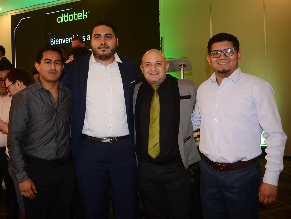 AltiaTek, empresa de GK Global, certifica a primeros hondureños expertos en alta tecnología