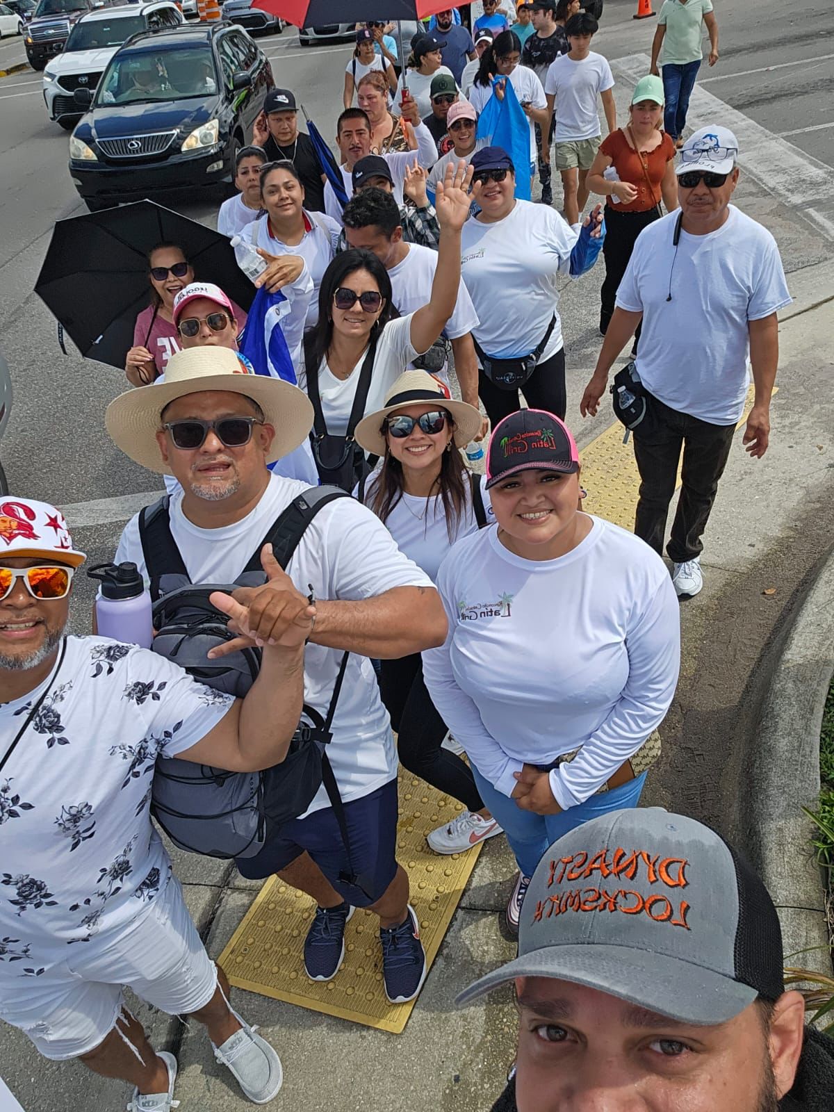 Hondureños unidos a las Marchas “Un día sin inmigrantes en USA’