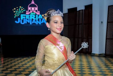 Fernanda Belén Muñoz de 10 años electa Reina Infantil de San Pedro Sula