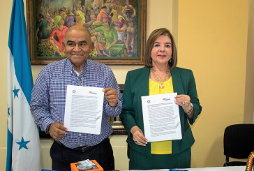 Firma de un acuerdo específico entre UCENM y Seminario Ministerial de la Iglesia de Dios de la Profecía