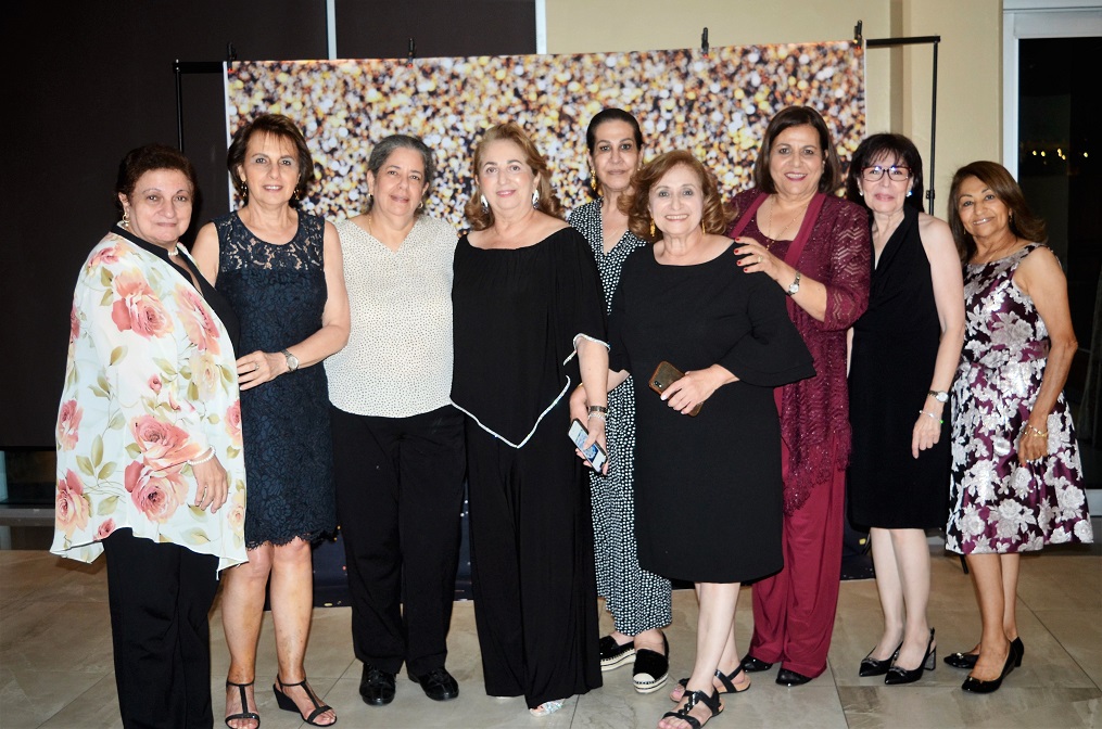 Brindis por el 50 aniversario de egresadas de la clase 73 del Instituto María Auxiliadora
