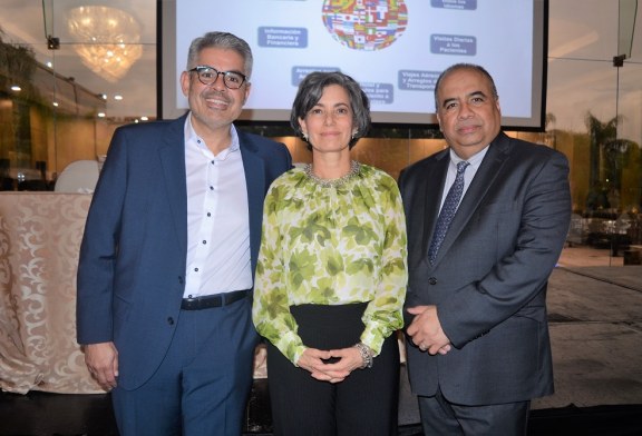 Médicos del Baylor St. Luke´s Medical Center de Houston realizan conversatorio sobre salud en SPS