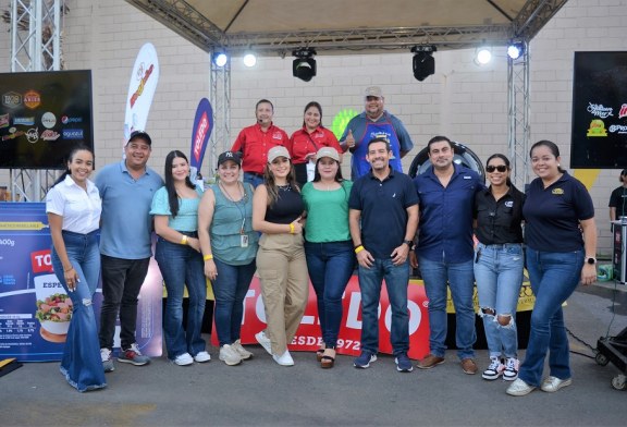 Mucho sabor y aprendizaje en la clase de asado Toledo BBQ en Supermercados Colonial