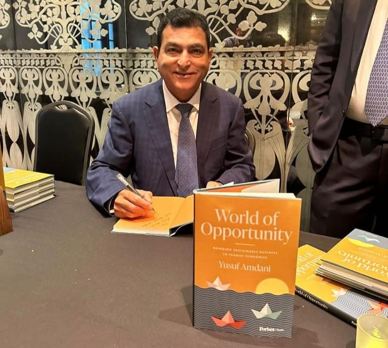 “Mundo de Oportunidades”, el libro recién publicado por empresario Yusuf Amdani