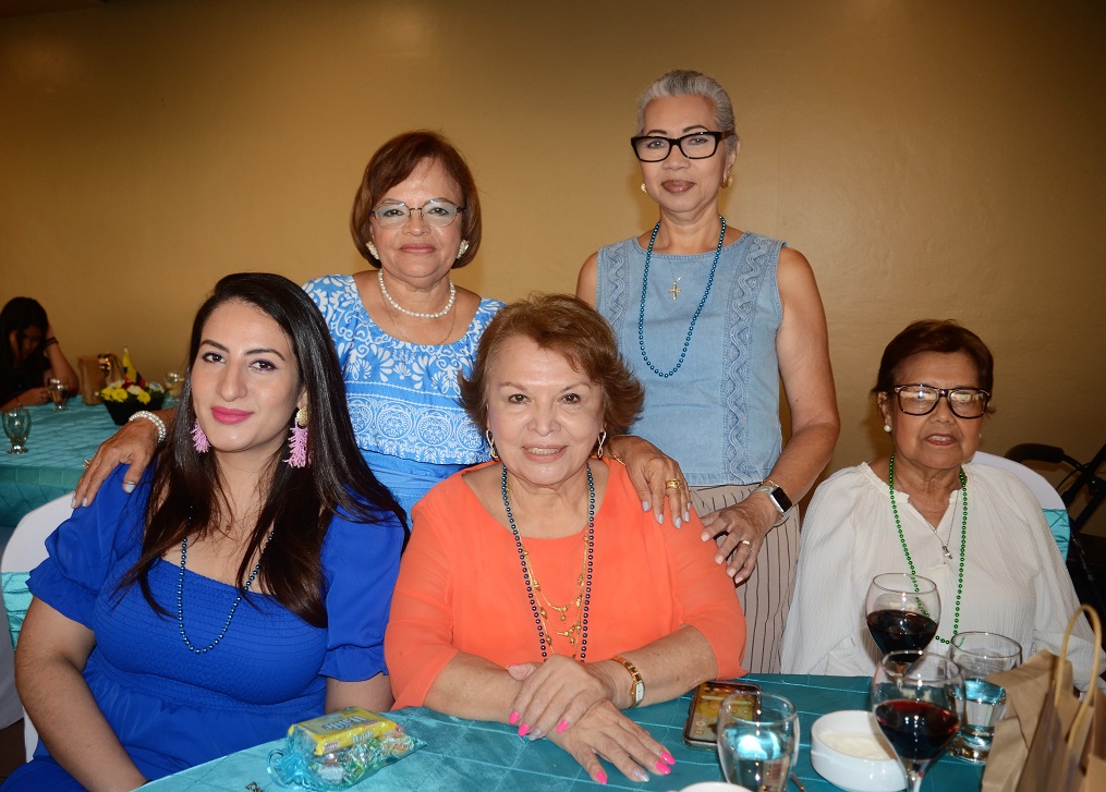 Té mensual de Club Internacional de Mujeres