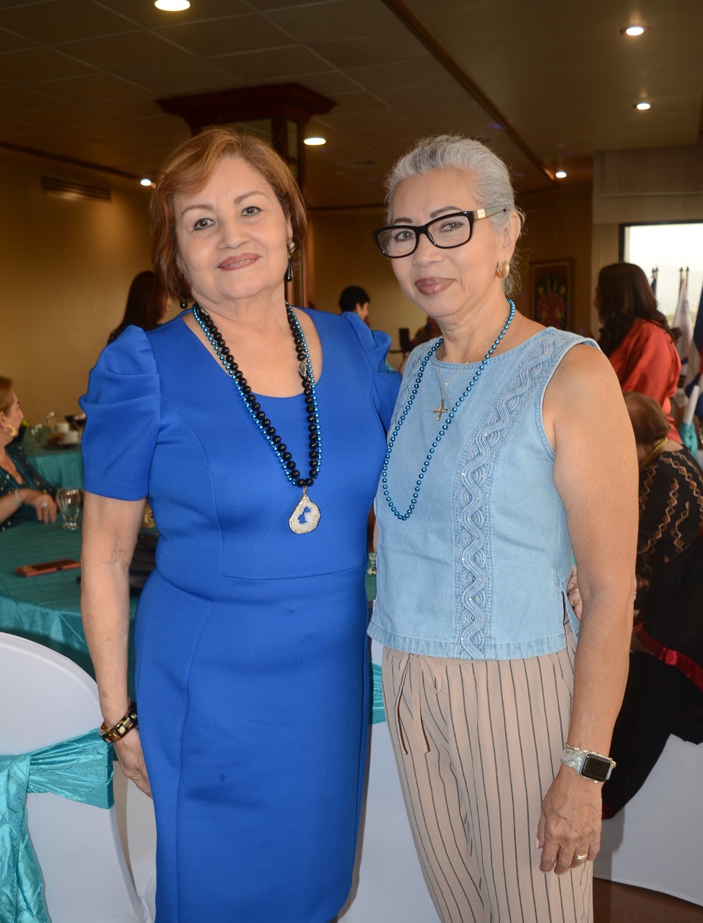 Té mensual de Club Internacional de Mujeres