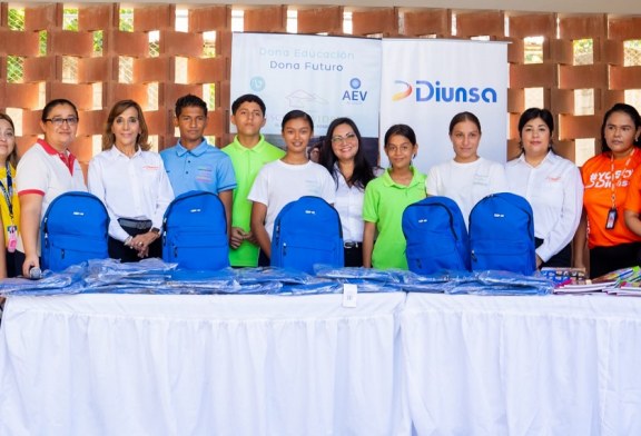 En El Progreso: Diunsa brinda apoyo a Escuela del Vidrio y CAPRODI