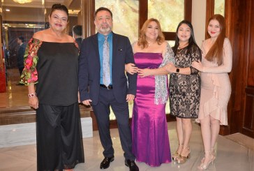 Galenos de San Pedro Sula celebran Día del Médico con cena de gala