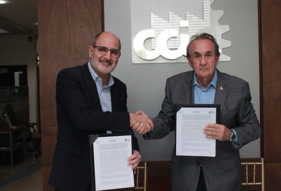 Secretaría de Transparencia y Lucha Contra la Corrupción y CCIC firman acuerdo de cooperación