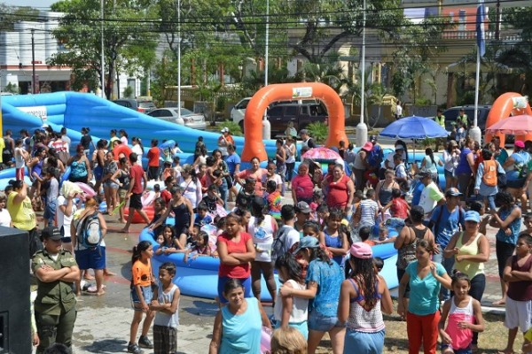Aqua Fest Verano positivo 3