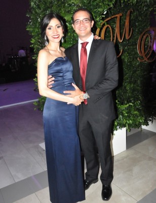 Eliana Villamil y Peter Motz.