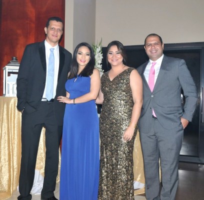 Bryan Steer, Alba Steer, Melisa Osorto y Luis Cruz