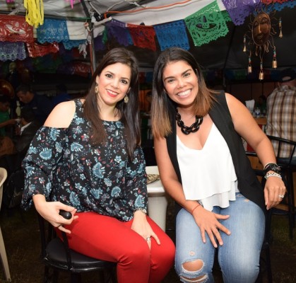 Carolina Romero y Julissa Ruiz.