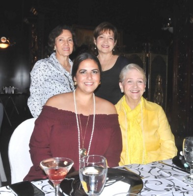 Ingrid Canales, Doris de Reynaud, Joyce de Andonie y Jo de Faraj