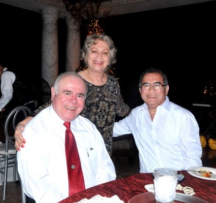 Josefina Gross, Oscar Gross y Manuel Chiang