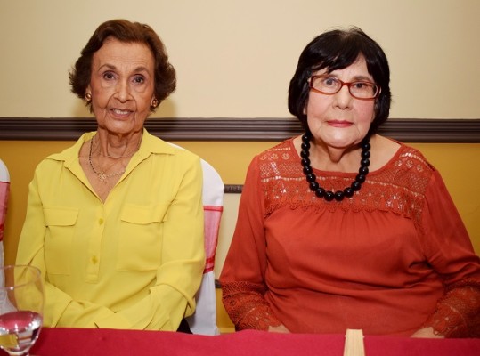 Julia de Florentino y Esperanza de Melgar.